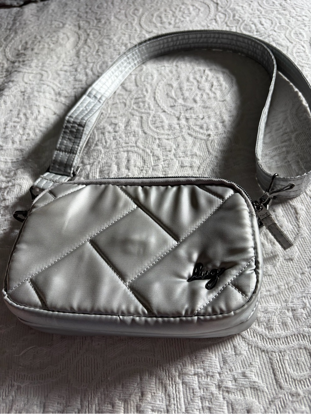 lug coupe se crossbody purse